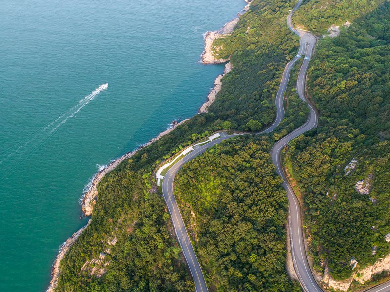 舟山市普陀區(qū)海島公路沙烏線。浙江省交通運(yùn)輸廳供圖