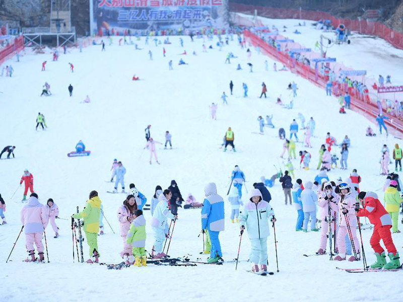 雪季的大別山滑雪旅游度假區(qū)。劉正祥攝