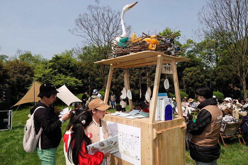 中國濕地博物館策劃開展的“塑鳥”沙龍。中國濕地博物館供圖