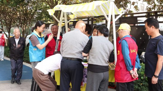 溫州瑞安市首個(gè)老年人認(rèn)知癥記憶公園開園。瑞安市委宣傳部供圖